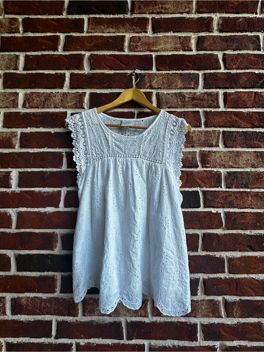 Knox Rose White Eyelet Lace Cap-Sleeve Dress